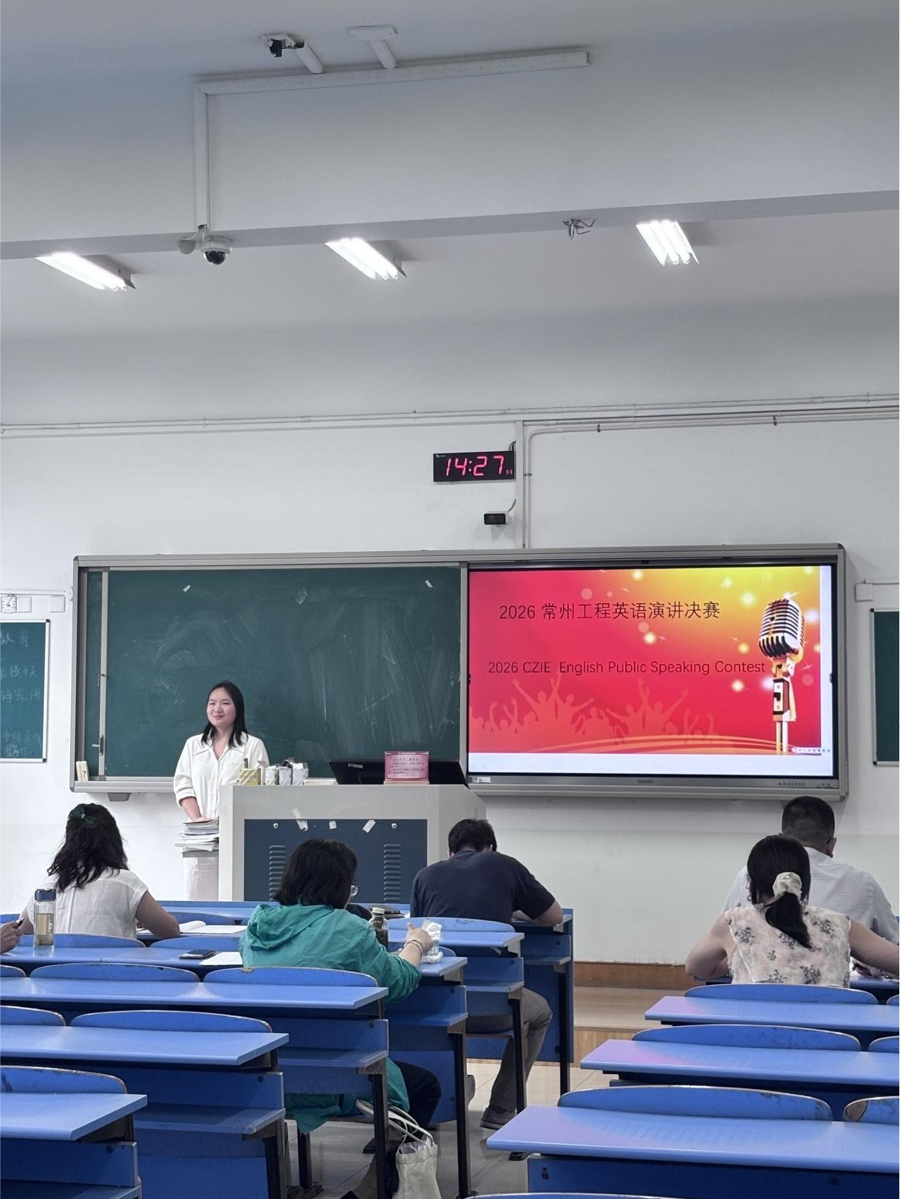 常州工程英语演讲比赛决赛现场照片.jpg 常州工程英语演讲比赛决赛现场照片.jpg
